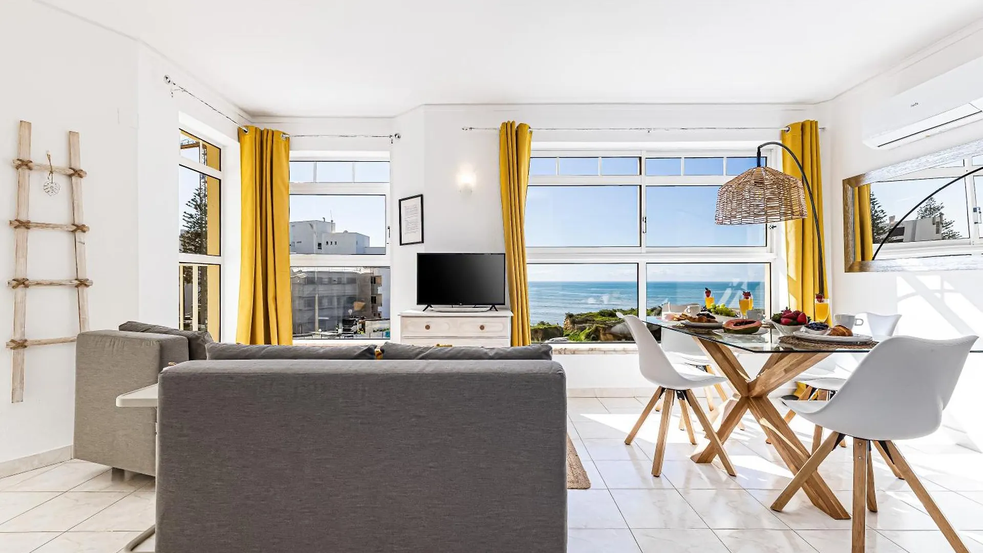 Ocean Breeze Apartment Armacao de Pera